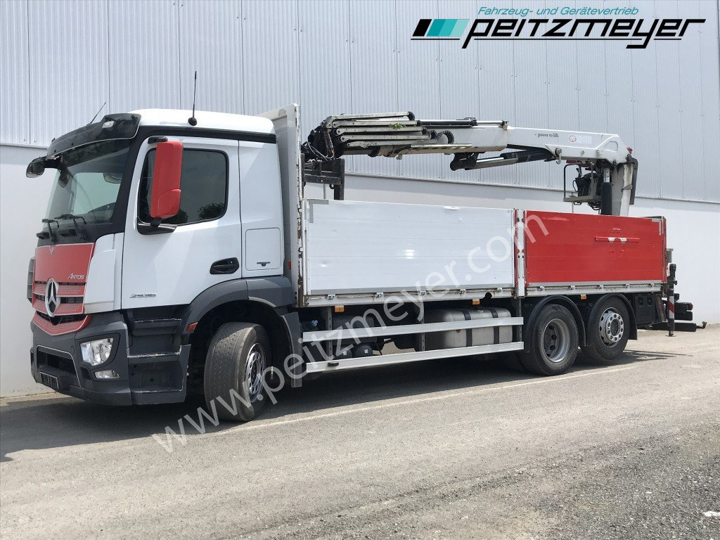 MERCEDES-BENZ Antos 2536 LL Pritsche HMF 2110-L5 5 fach Ausschub mit Steinzange - Platforminis/ Bortinis sunkvežimis, Sunkvežimis su kranu: foto 1 MERCEDES-BENZ Antos 2536 LL Pritsche HMF 2110-L5 5 fach Ausschub mit Steinzange - Platforminis/ Bortinis sunkvežimis, Sunkvežimis su kranu: foto 1