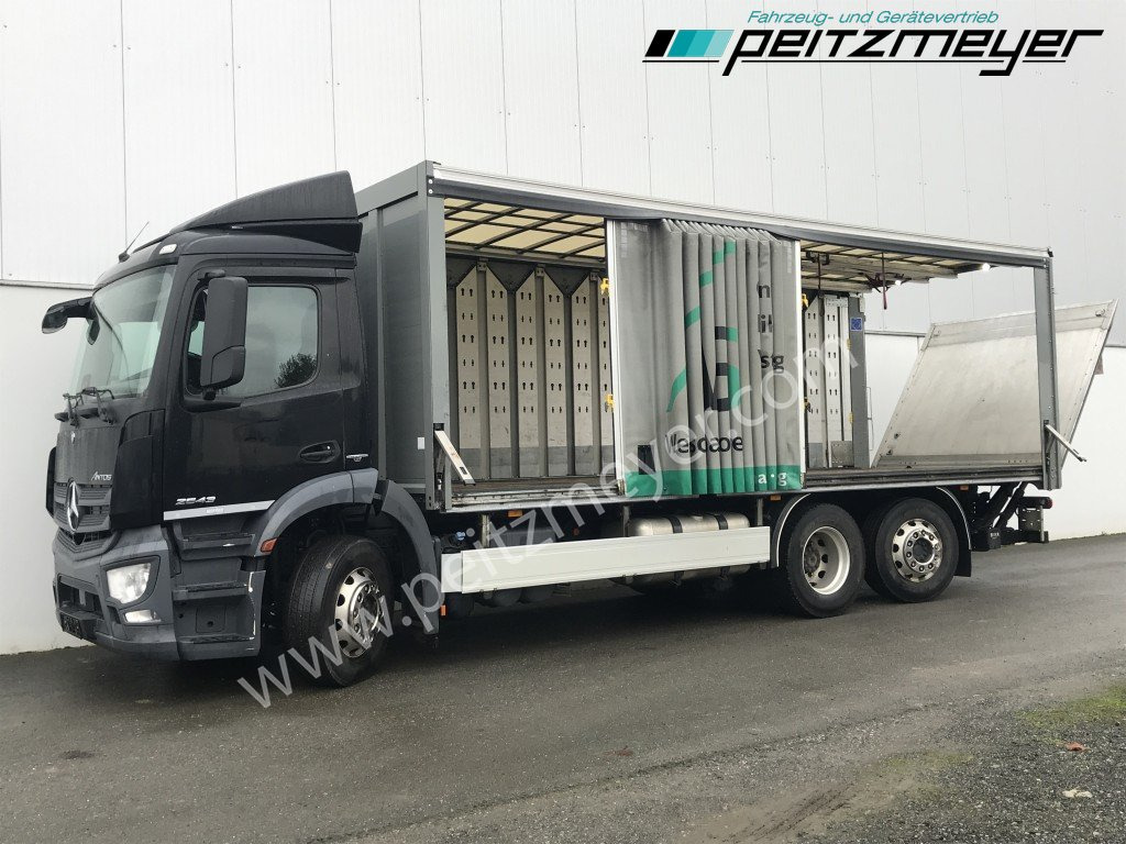 MERCEDES-BENZ Antos 2543 LL Getränke Schiebeplane Retarder, 2 x AHK, LBW 2 t., Lenkachse - Gėrimų tiekimo sunkvežimis: foto 1 MERCEDES-BENZ Antos 2543 LL Getränke Schiebeplane Retarder, 2 x AHK, LBW 2 t., Lenkachse - Gėrimų tiekimo sunkvežimis: foto 1