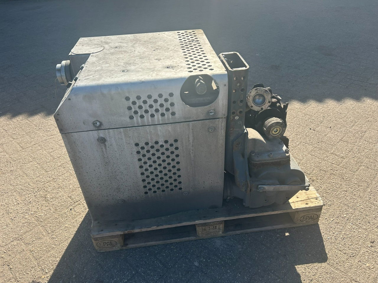Ingersoll Rand GHH Rand CS 104 R 1 1200 M3 2,.5 BAR 71 KW Cooler - Oro kompresorius: foto 2 Ingersoll Rand GHH Rand CS 104 R 1 1200 M3 2,.5 BAR 71 KW Cooler - Oro kompresorius: foto 2