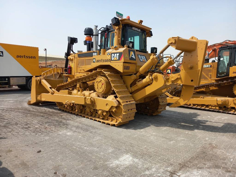 Cat D8R (Abu Dhabi) - Buldozeris: foto 3 Cat D8R (Abu Dhabi) - Buldozeris: foto 3