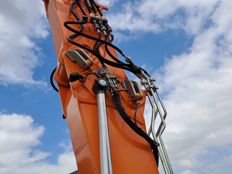 Vikšrinis ekskavatorius Develon DX 245 DM-7  (20m UHD): foto 15