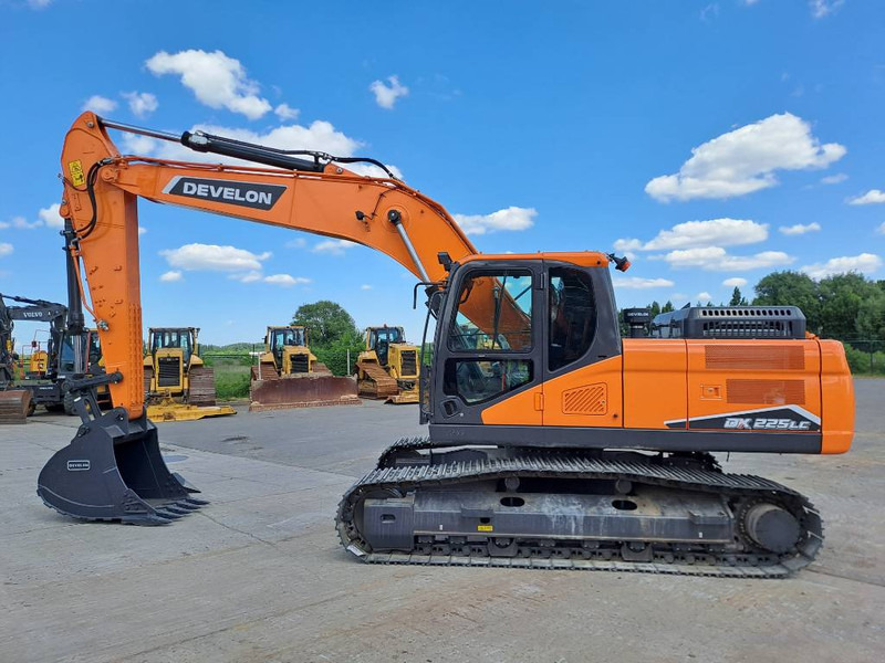 Develon DX225LC-7M - Vikšrinis ekskavatorius: foto 1 Develon DX225LC-7M - Vikšrinis ekskavatorius: foto 1