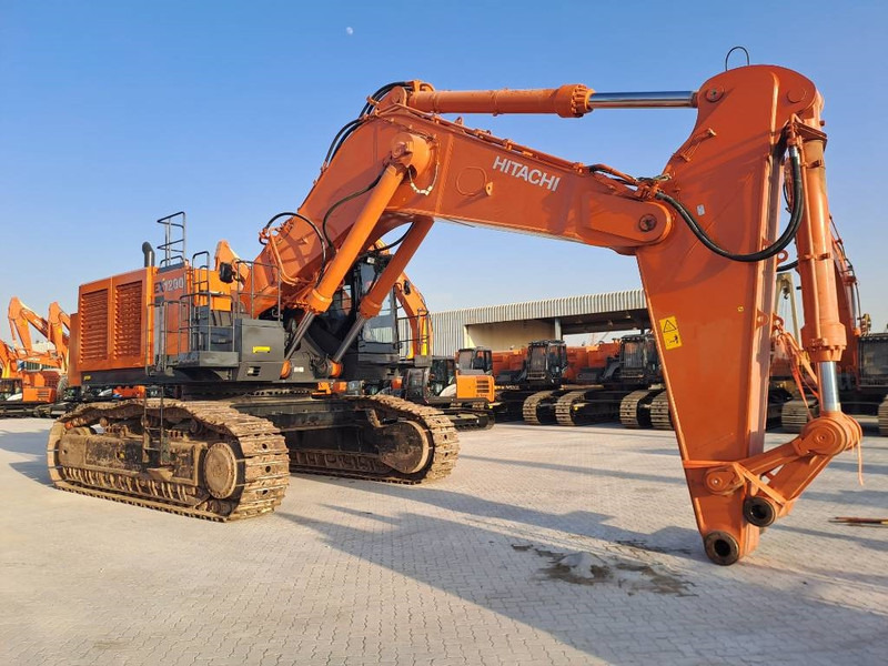 Hitachi EX1200-6 ME (New Boom + Stick) (Jebel Ali, UAE) - Vikšrinis ekskavatorius: foto 3 Hitachi EX1200-6 ME (New Boom + Stick) (Jebel Ali, UAE) - Vikšrinis ekskavatorius: foto 3