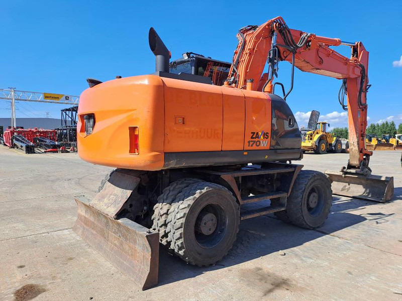 Hitachi ZX 170 W-5 B - Ratinis ekskavatorius: foto 4 Hitachi ZX 170 W-5 B - Ratinis ekskavatorius: foto 4