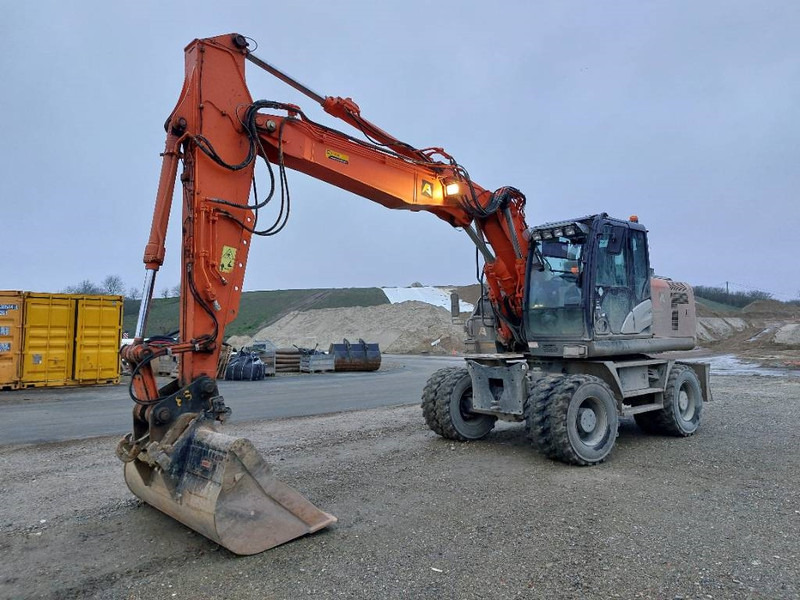 Hitachi ZX 170 W-5 B - Ratinis ekskavatorius: foto 2 Hitachi ZX 170 W-5 B - Ratinis ekskavatorius: foto 2