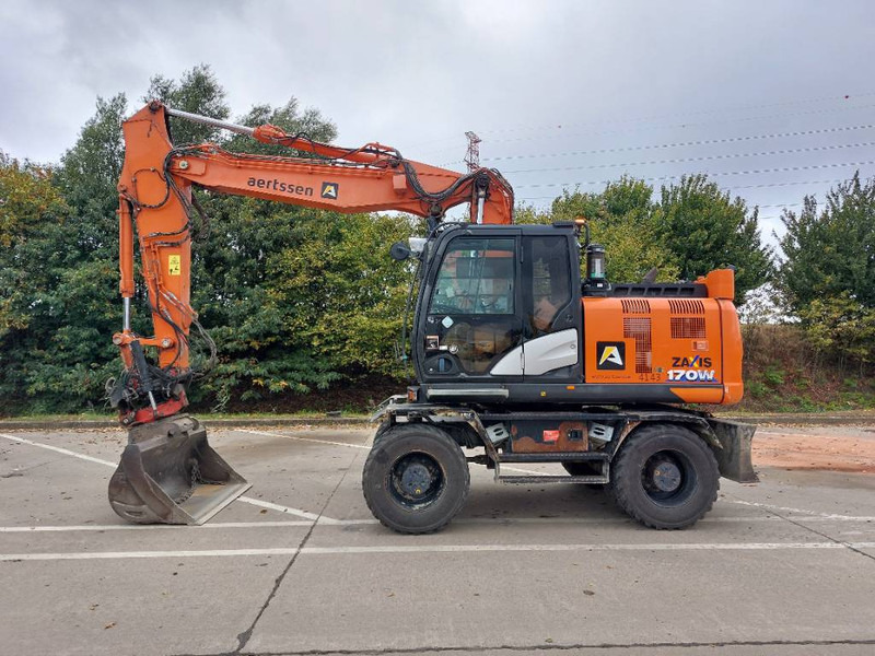 Hitachi ZX170W-6 (+ Rototilt R5) - Ratinis ekskavatorius: foto 1 Hitachi ZX170W-6 (+ Rototilt R5) - Ratinis ekskavatorius: foto 1