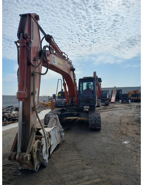 Hitachi ZX220LC (Abu Dhabi) - Vikšrinis ekskavatorius: foto 5 Hitachi ZX220LC (Abu Dhabi) - Vikšrinis ekskavatorius: foto 5