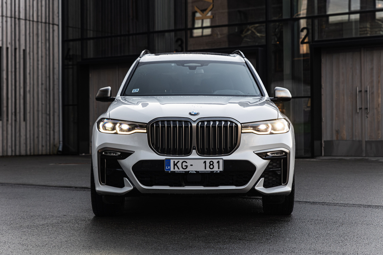 BMW X7 M50D X Drive M package, 6 seats - Lengvasis automobilis: foto 3 BMW X7 M50D X Drive M package, 6 seats - Lengvasis automobilis: foto 3