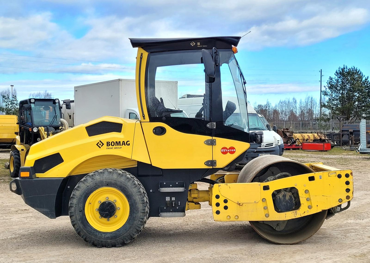 BOMAG BW145D-5 EPA - Volas: foto 5 BOMAG BW145D-5 EPA - Volas: foto 5