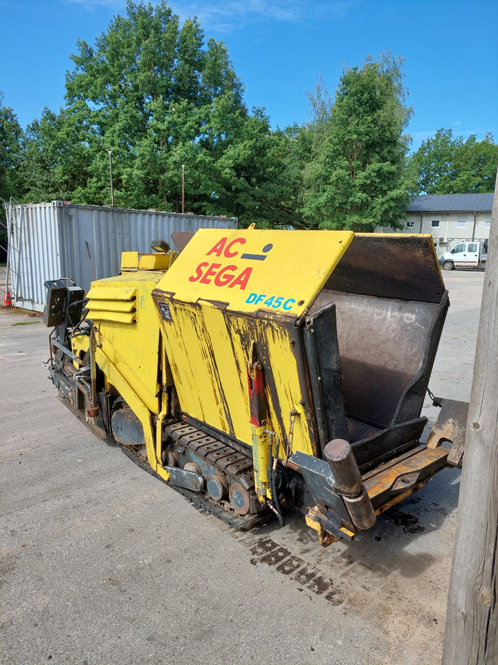 Demag DF45C Dynapac - Asfalto klotuvas: foto 2 Demag DF45C Dynapac - Asfalto klotuvas: foto 2