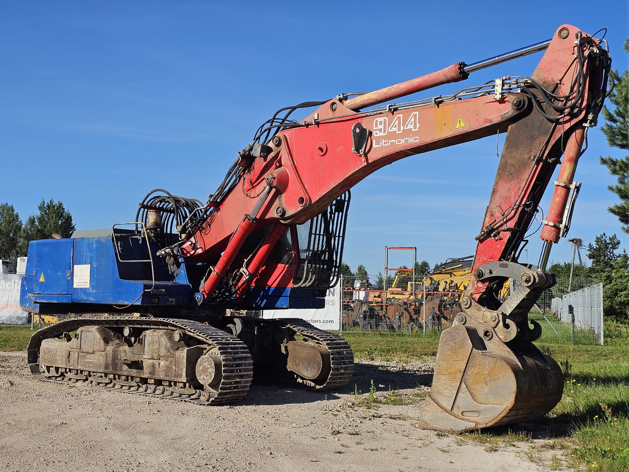 LIEBHERR R944B VH-HD. UHD boom and standart boom included. - Griovimo ekskavatorius: foto 3 LIEBHERR R944B VH-HD. UHD boom and standart boom included. - Griovimo ekskavatorius: foto 3