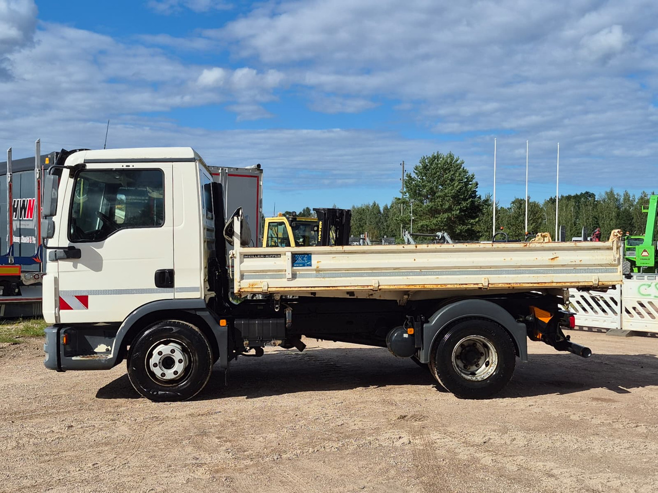 MAN TGL8.220, 83'600km! - Savivartis sunkvežimis: foto 2 MAN TGL8.220, 83'600km! - Savivartis sunkvežimis: foto 2