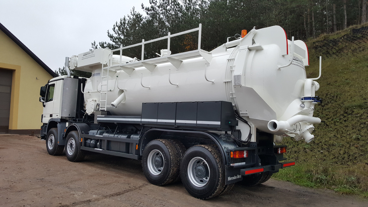 Mercedes NAAKTGEBOREN Vacu Press 8000 - Asenizatorius: foto 4 Mercedes NAAKTGEBOREN Vacu Press 8000 - Asenizatorius: foto 4