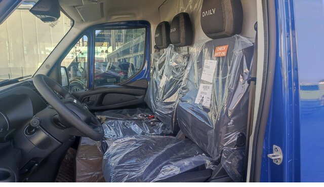 IVECO Daily 35S18H V Kastenwagen Klima Pilot DAB... - Krovininis mikroautobusas: foto 3 IVECO Daily 35S18H V Kastenwagen Klima Pilot DAB... - Krovininis mikroautobusas: foto 3