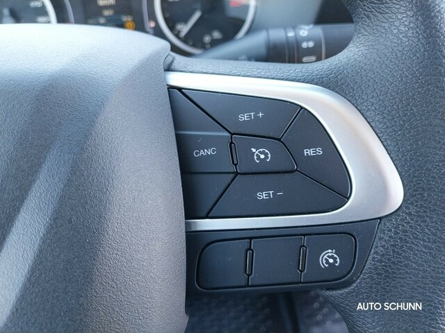 IVECO Daily 50C18H V 19+1+1 Sitze/15,5 kW/Webasto... - Mikroautobusas, Keleivinis furgonas: foto 5 IVECO Daily 50C18H V 19+1+1 Sitze/15,5 kW/Webasto... - Mikroautobusas, Keleivinis furgonas: foto 5