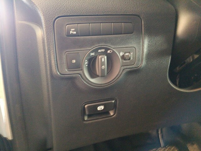 MERCEDES-BENZ Vito Kasten eVito 112 KA/FWD PARK+CLIMA... - Mažas furgonas, Elektrinis furgonas: foto 5 MERCEDES-BENZ Vito Kasten eVito 112 KA/FWD PARK+CLIMA... - Mažas furgonas, Elektrinis furgonas: foto 5