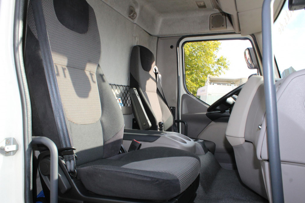 Daf LF 280 Koffer Klima LDW Rolltor LBW 149Tkm - Furgonas sunkvežimis: foto 4 Daf LF 280 Koffer Klima LDW Rolltor LBW 149Tkm - Furgonas sunkvežimis: foto 4