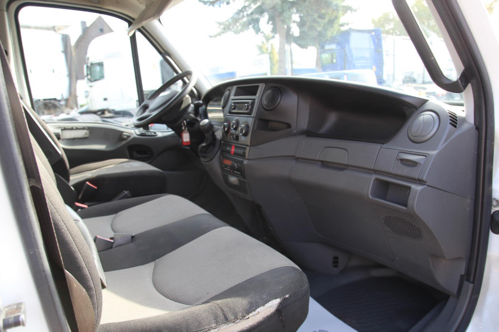 Iveco Daily 70-170 EEV VDT-170-F 20 m 2 Pers.Korb - Autobokštelio: foto 3 Iveco Daily 70-170 EEV VDT-170-F 20 m 2 Pers.Korb - Autobokštelio: foto 3