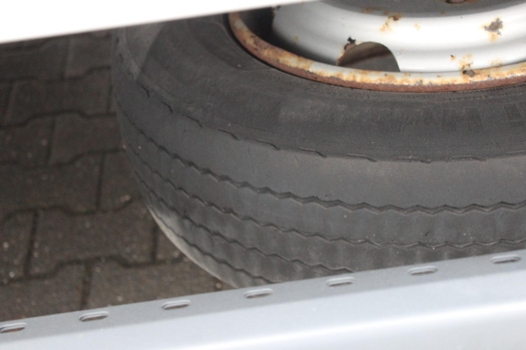 Mercedes-Benz Atego 818 Koffer Klima LDW Schalter LBW - Komercinis automobilis: foto 5 Mercedes-Benz Atego 818 Koffer Klima LDW Schalter LBW - Komercinis automobilis: foto 5