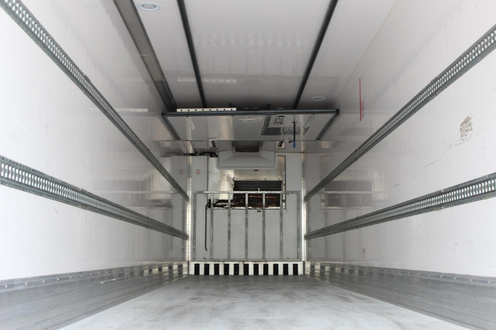 Lamberet TK SLXi Spectrum 2,65h Bi-Multi-Temp. TW LBW - Refrižeratorius puspriekabė: foto 3 Lamberet TK SLXi Spectrum 2,65h Bi-Multi-Temp. TW LBW - Refrižeratorius puspriekabė: foto 3