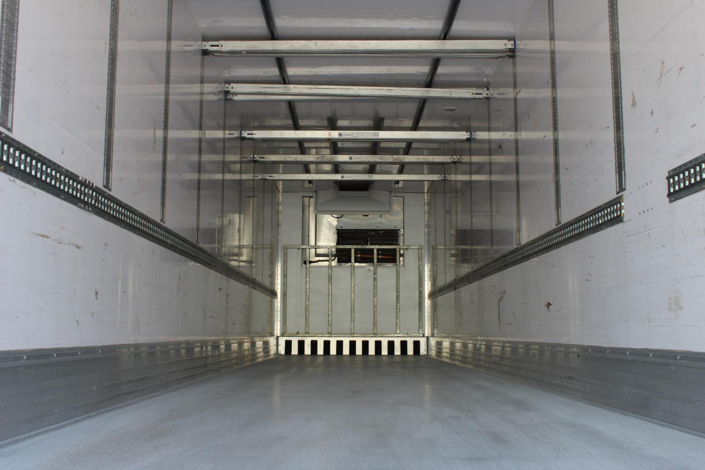 Lamberet Thermo King SLXe 200 Doppelstock 2,7h Alu - Refrižeratorius puspriekabė: foto 2 Lamberet Thermo King SLXe 200 Doppelstock 2,7h Alu - Refrižeratorius puspriekabė: foto 2