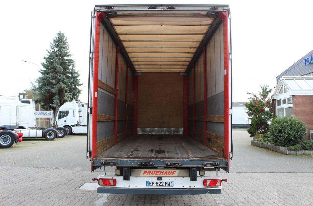 MAN TGX 26.500 XXL Retarder Kühlbox Kompletter ZUG - Tentinis sunkvežimis: foto 3 MAN TGX 26.500 XXL Retarder Kühlbox Kompletter ZUG - Tentinis sunkvežimis: foto 3