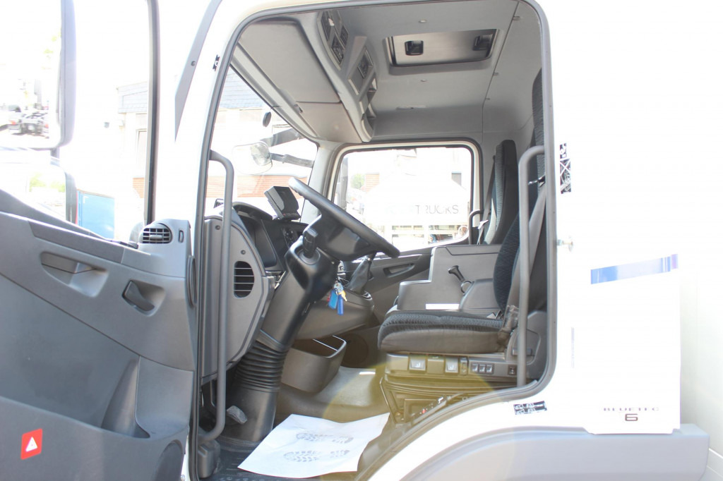 Mercedes-Benz Atego 1321 E6 Koffer Klima Kamera Schalter LBW - Furgonas sunkvežimis: foto 5 Mercedes-Benz Atego 1321 E6 Koffer Klima Kamera Schalter LBW - Furgonas sunkvežimis: foto 5