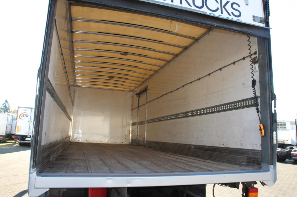 Renault D 280E6 Wide Koffer LBW nur 268Tkm! - Furgonas sunkvežimis: foto 2 Renault D 280E6 Wide Koffer LBW nur 268Tkm! - Furgonas sunkvežimis: foto 2