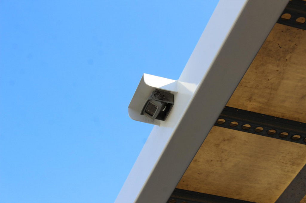 Renault D14 220E6 Laderbordwand nur 166 Tkm Klima - Furgonas sunkvežimis: foto 5 Renault D14 220E6 Laderbordwand nur 166 Tkm Klima - Furgonas sunkvežimis: foto 5