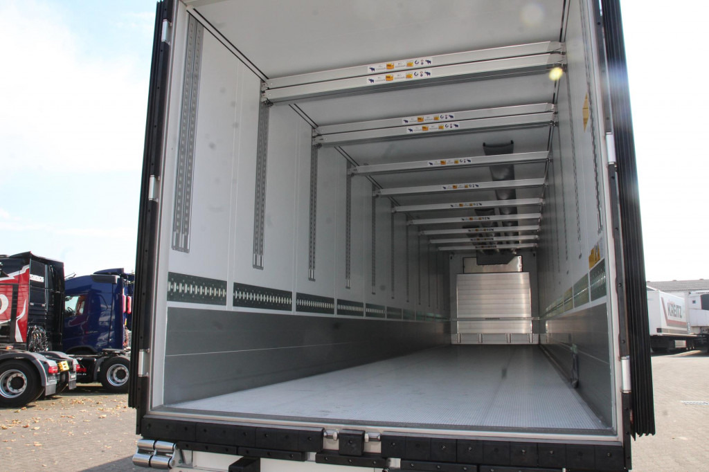 SCHMITZ Thermo King Advancer A400 DS Strom Blumen - Refrižeratorius puspriekabė: foto 2 SCHMITZ Thermo King Advancer A400 DS Strom Blumen - Refrižeratorius puspriekabė: foto 2