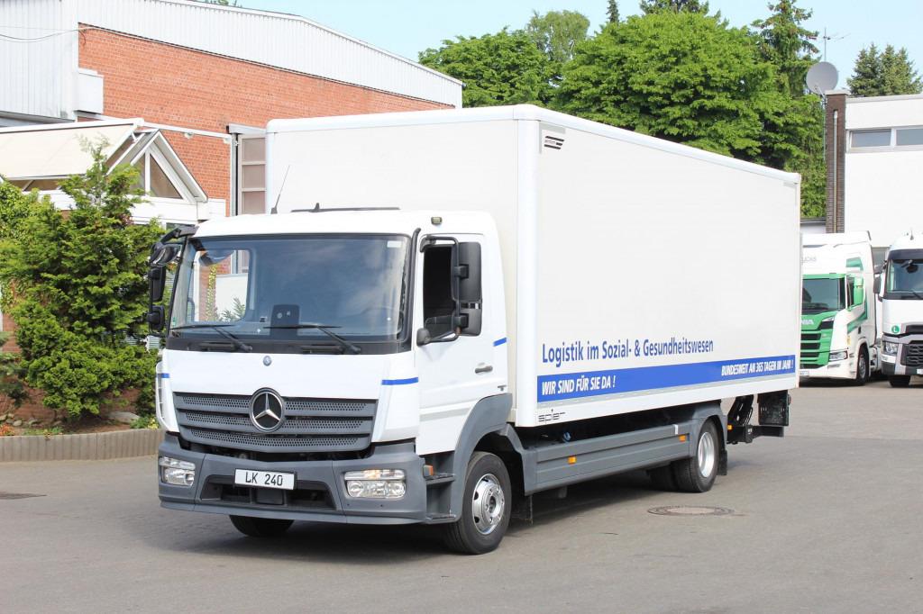 Mercedes-Benz Atego 1221 E6 Koffer Klima LDW Schalter LBW - Sunkvežimis: foto 1 Mercedes-Benz Atego 1221 E6 Koffer Klima LDW Schalter LBW - Sunkvežimis: foto 1