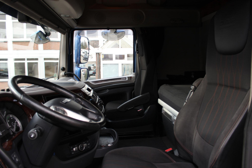 Daf 480 SSC Retarder Kühlbox 2 Tanks Standklima - Vilkikas: foto 4 Daf 480 SSC Retarder Kühlbox 2 Tanks Standklima - Vilkikas: foto 4