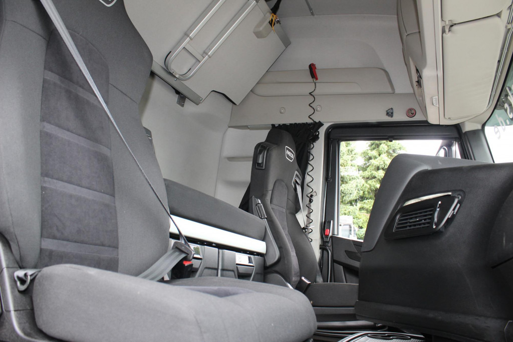 Iveco S-Way 480 Retarder Standklima 2Tanks Navi LED - Vilkikas: foto 4 Iveco S-Way 480 Retarder Standklima 2Tanks Navi LED - Vilkikas: foto 4