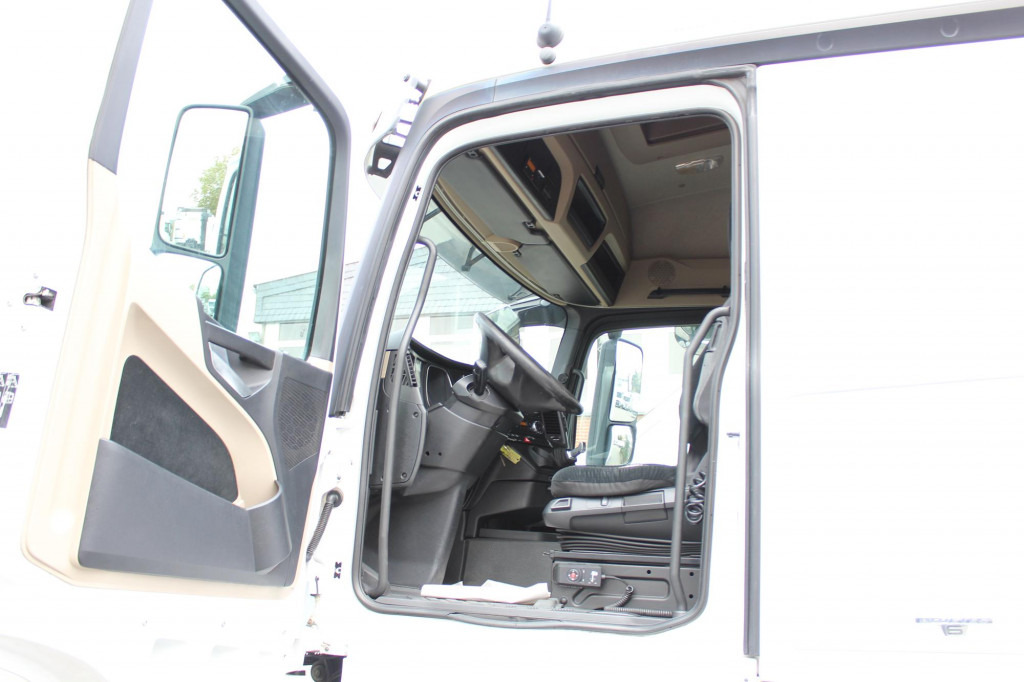 Mercedes-Benz Actros 1843 E6   ACC   LDW   Vollspoiler - Vilkikas: foto 2 Mercedes-Benz Actros 1843 E6   ACC   LDW   Vollspoiler - Vilkikas: foto 2