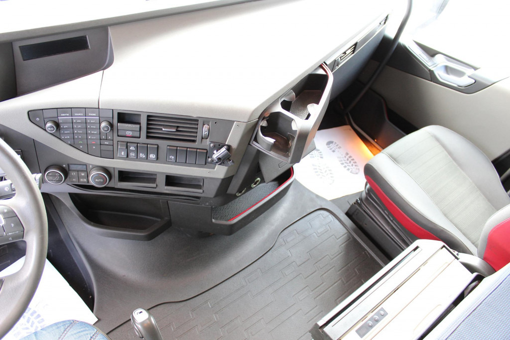 Volvo FH 500 E6 Globe I-Shift I-Park Cool Kühlbox - Vilkikas: foto 5 Volvo FH 500 E6 Globe I-Shift I-Park Cool Kühlbox - Vilkikas: foto 5