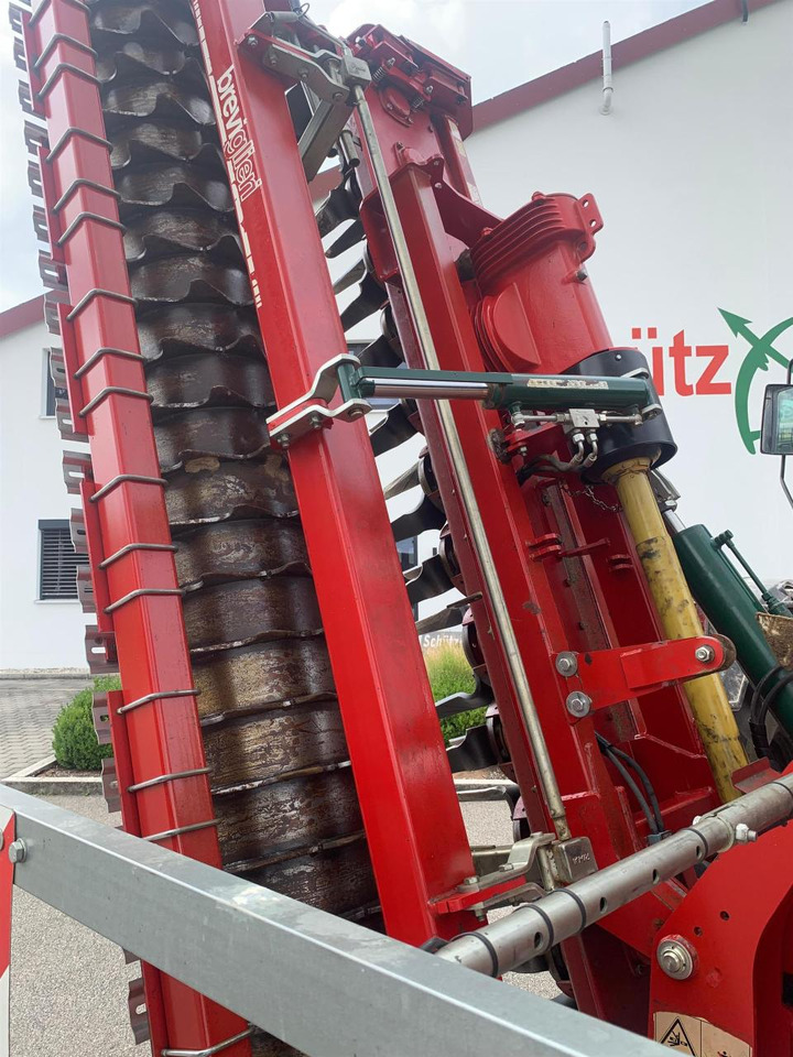 Breviglieri Makfold 300 Kreiselegge / 6m AB / Zinken NEU - Žemės dirbimo technika: foto 2 Breviglieri Makfold 300 Kreiselegge / 6m AB / Zinken NEU - Žemės dirbimo technika: foto 2