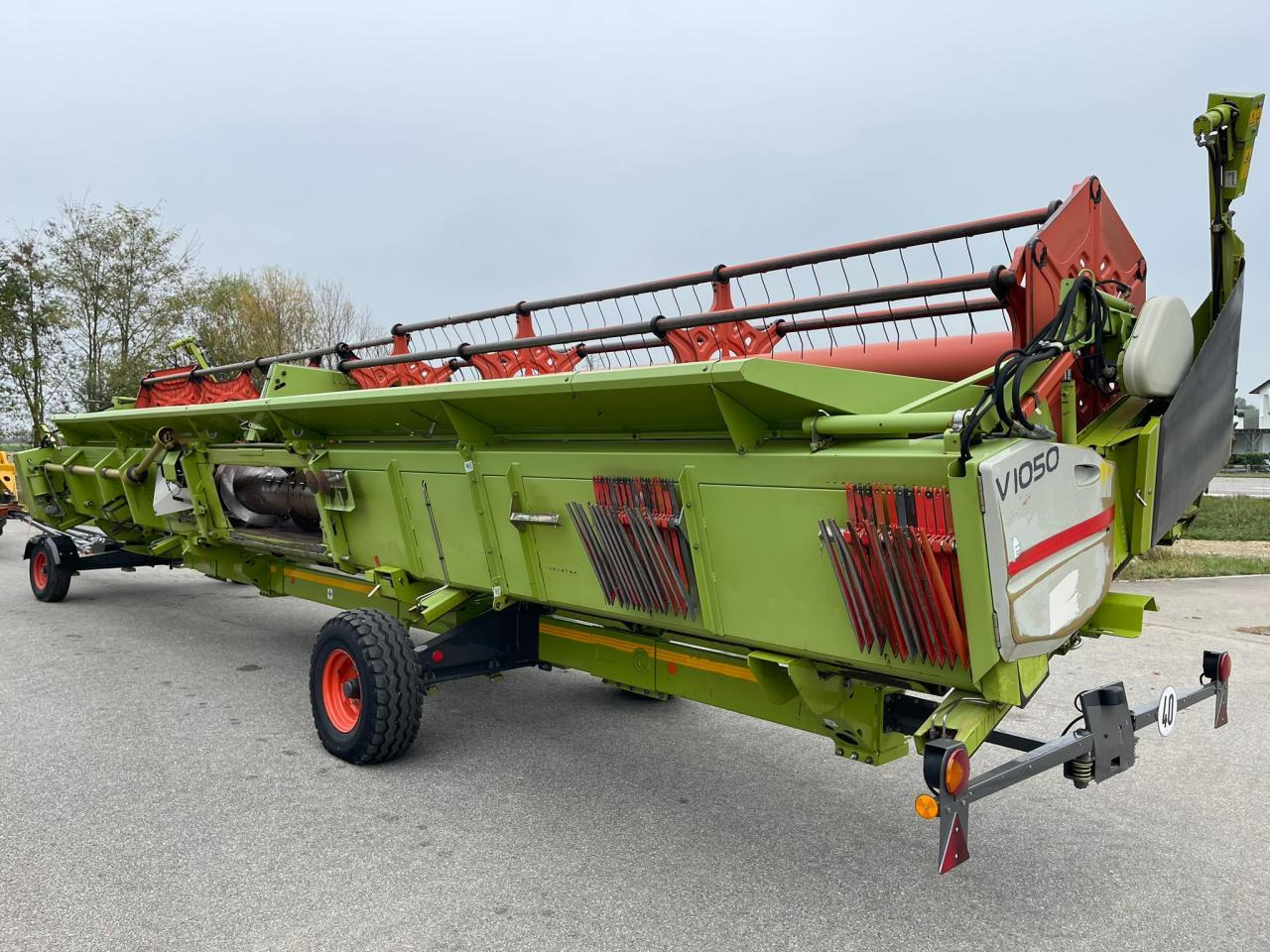 CLAAS Schneidwerk V1050 inkl. Raps, Bj. 2008 - Grūdų pjaunamoji: foto 4 CLAAS Schneidwerk V1050 inkl. Raps, Bj. 2008 - Grūdų pjaunamoji: foto 4