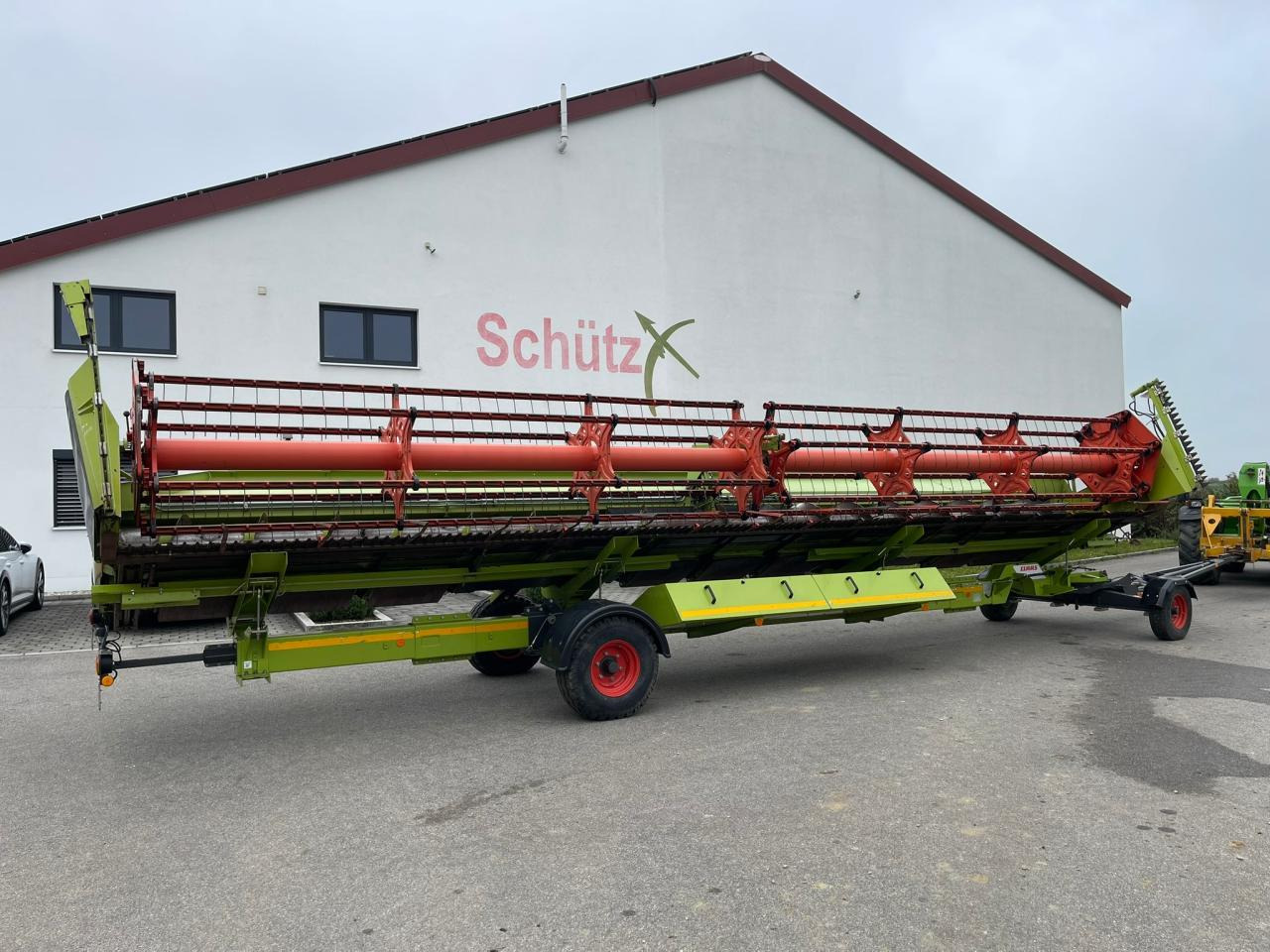 CLAAS Schneidwerk V1050 inkl. Raps, Bj. 2008 - Grūdų pjaunamoji: foto 1 CLAAS Schneidwerk V1050 inkl. Raps, Bj. 2008 - Grūdų pjaunamoji: foto 1