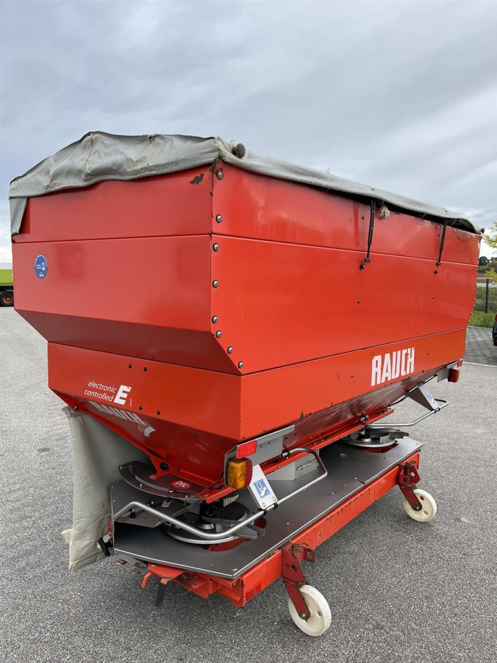 Rauch Axera H EMC 1102 Quantron P / Terminal - Trąšų barstytuvas: foto 3 Rauch Axera H EMC 1102 Quantron P / Terminal - Trąšų barstytuvas: foto 3