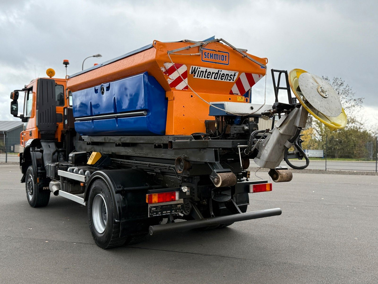 Iveco Trakker 330 EEV Winterdienst Abroll - Hook-lift sunkvežimis: foto 5 Iveco Trakker 330 EEV Winterdienst Abroll - Hook-lift sunkvežimis: foto 5