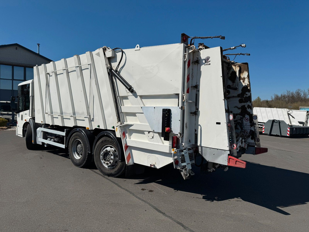 Mercedes-Benz Econic 2633 6x2 Faun Variopress 522 + Zoeller - Šiukšliavežis: foto 4 Mercedes-Benz Econic 2633 6x2 Faun Variopress 522 + Zoeller - Šiukšliavežis: foto 4