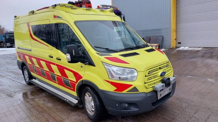 FORD TRANSIT 2,0TDI AMBULANCE KLIMA 1.2018 EURO 6, 3 UNITS - Greitosios pagalbos automobilis: foto 1 FORD TRANSIT 2,0TDI AMBULANCE KLIMA 1.2018 EURO 6, 3 UNITS - Greitosios pagalbos automobilis: foto 1