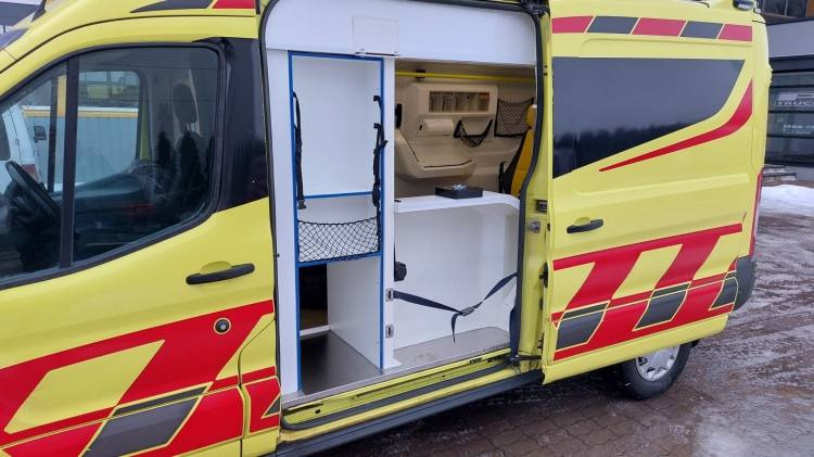 FORD TRANSIT 2,0TDI AMBULANCE KLIMA 12.2018 EURO 6, 3 UNITS lizingą FORD TRANSIT 2,0TDI AMBULANCE KLIMA 12.2018 EURO 6, 3 UNITS: foto 15 FORD TRANSIT 2,0TDI AMBULANCE KLIMA 12.2018 EURO 6, 3 UNITS lizingą FORD TRANSIT 2,0TDI AMBULANCE KLIMA 12.2018 EURO 6, 3 UNITS: foto 15
