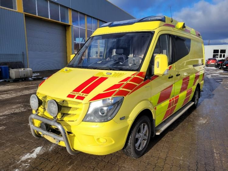 MERCEDES – BENZ SPRINTER 3.0D AMBULANCE (PROFILE) KLIMA 2.2016 EURO 6 - Greitosios pagalbos automobilis: foto 2 MERCEDES – BENZ SPRINTER 3.0D AMBULANCE (PROFILE) KLIMA 2.2016 EURO 6 - Greitosios pagalbos automobilis: foto 2