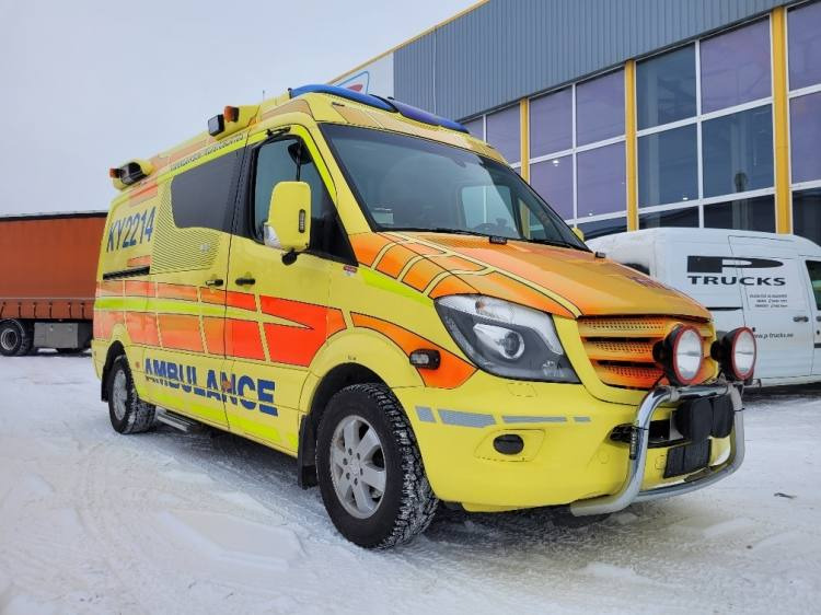MERCEDES – BENZ SPRINTER 3.0D AMBULANCE (TAMLANS) KLIMA, 11.2016, EURO 6  - Greitosios pagalbos automobilis: foto 1 MERCEDES – BENZ SPRINTER 3.0D AMBULANCE (TAMLANS) KLIMA, 11.2016, EURO 6  - Greitosios pagalbos automobilis: foto 1