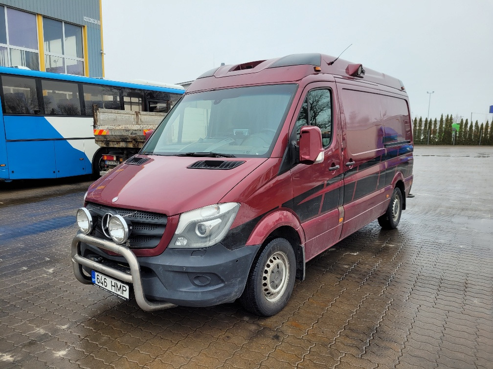 MERCEDES – BENZ SPRINTER 316 CDI ex ambulance 11.2014 EURO 5 - Krovininis mikroautobusas: foto 2 MERCEDES – BENZ SPRINTER 316 CDI ex ambulance 11.2014 EURO 5 - Krovininis mikroautobusas: foto 2