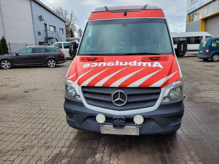 MERCEDES – BENZ SPRINTER 319 3.0D AMBULANCE (PROFILE) KLIMA, 6.2017, EURO 6  - Greitosios pagalbos automobilis: foto 3 MERCEDES – BENZ SPRINTER 319 3.0D AMBULANCE (PROFILE) KLIMA, 6.2017, EURO 6  - Greitosios pagalbos automobilis: foto 3