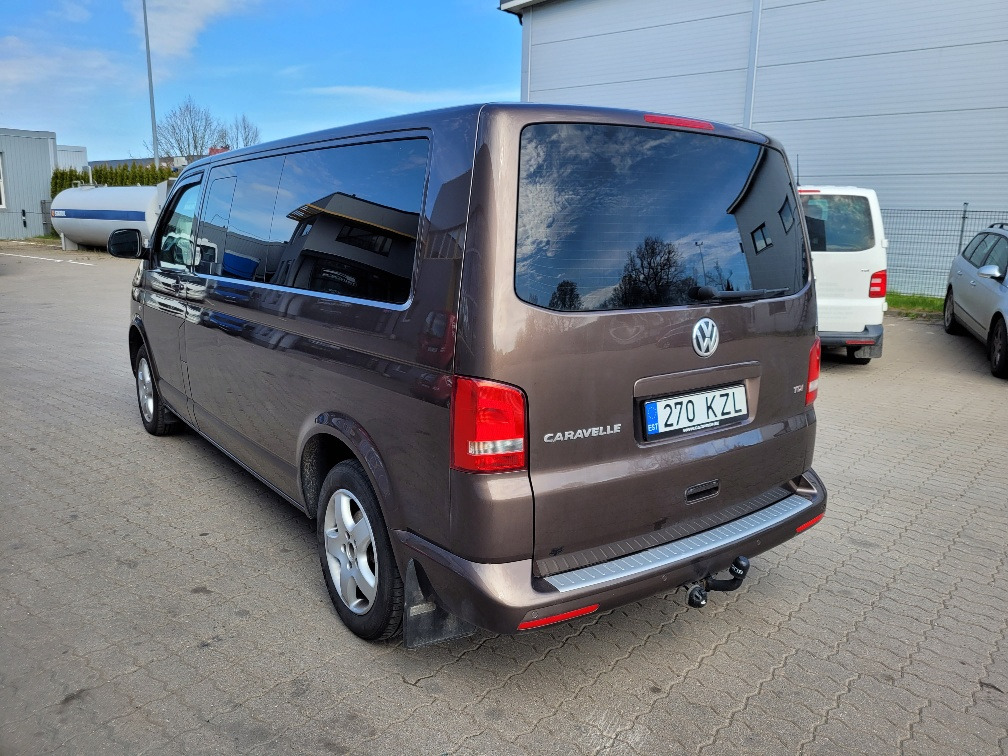 VOLKSWAGEN CARAVELLE T5 LONG, KLIIMA, 2.2015 EURO5, 9 seats - Keleivinis furgonas: foto 5 VOLKSWAGEN CARAVELLE T5 LONG, KLIIMA, 2.2015 EURO5, 9 seats - Keleivinis furgonas: foto 5