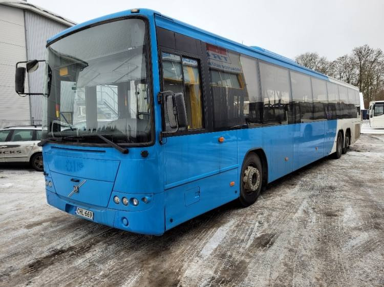 VOLVO B12BLE 8700 KLIMA, 8.2010, EURO 5, RAMP, 58 seats, 14,7m  - Priemiestinis autobusas: foto 2 VOLVO B12BLE 8700 KLIMA, 8.2010, EURO 5, RAMP, 58 seats, 14,7m  - Priemiestinis autobusas: foto 2