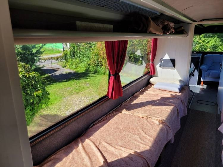 Turistinis autobusas VOLVO B12M BERKHOF AXIAL70 MOTORHOME KLIMA 3.2003: foto 19